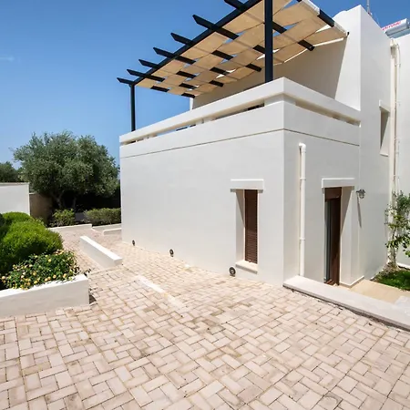 Villa Roupes Ii, Family Villa, Fantastic Views, Private Pool *